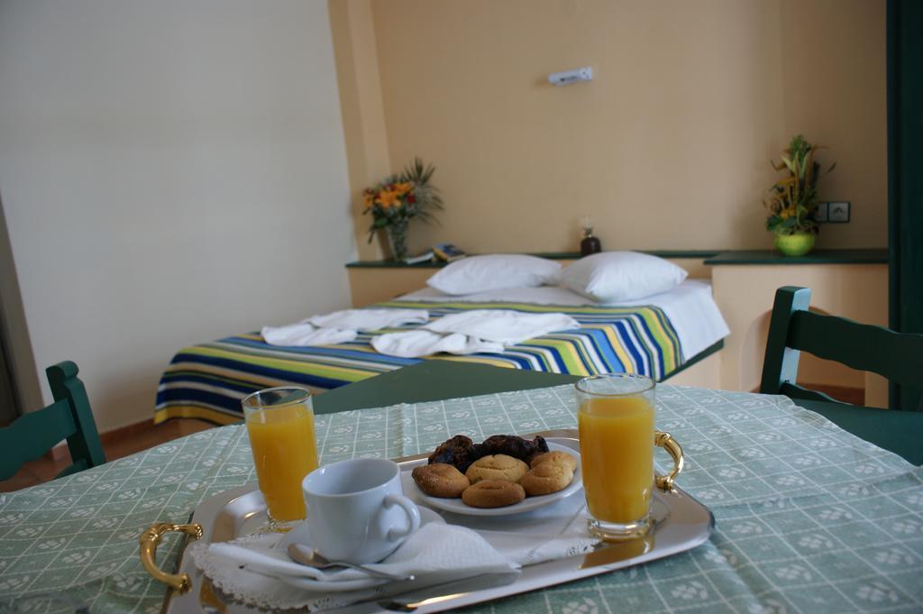Jason Studios & Apartments Naxos City Rom bilde